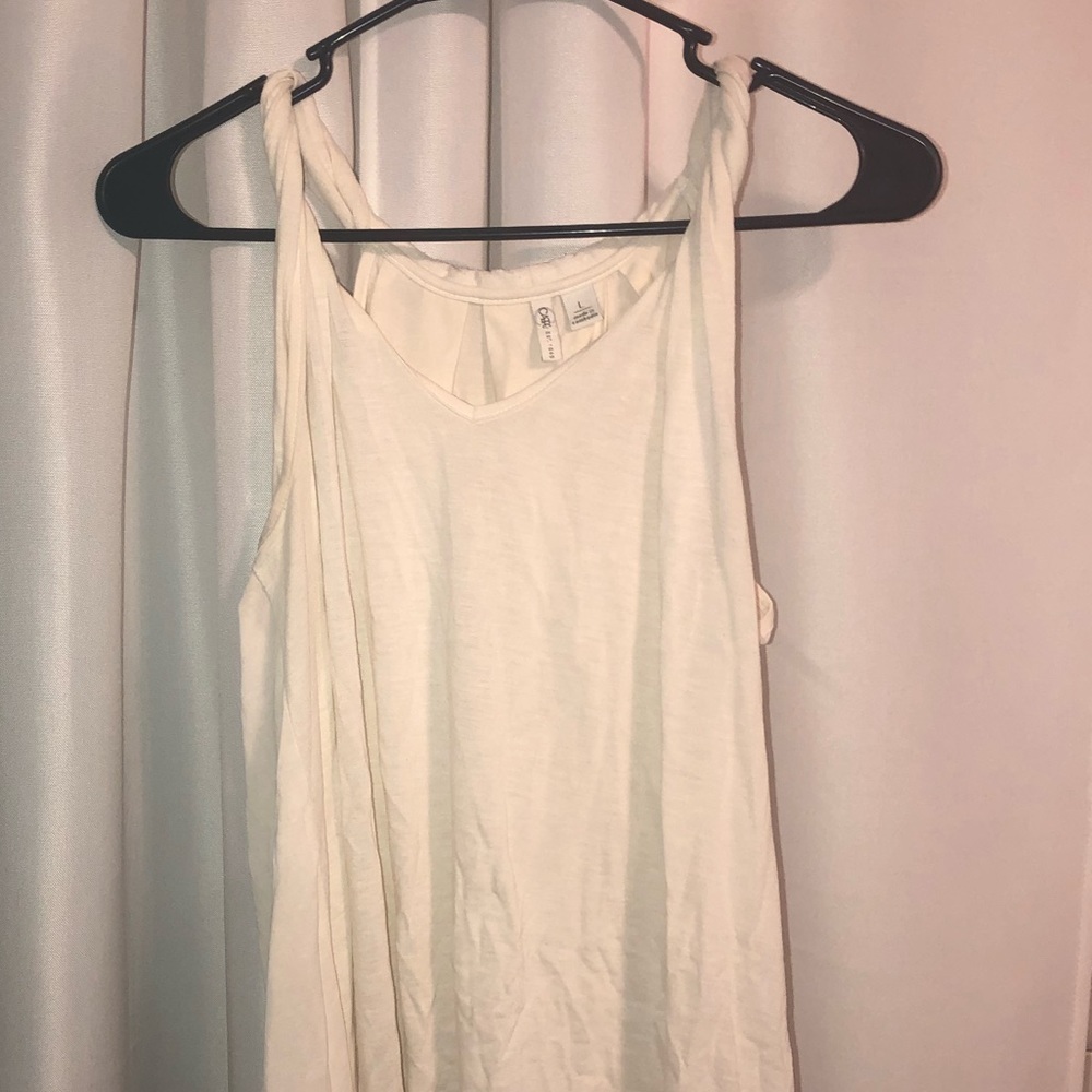 Women’s Beach-Inspired Tank Top
